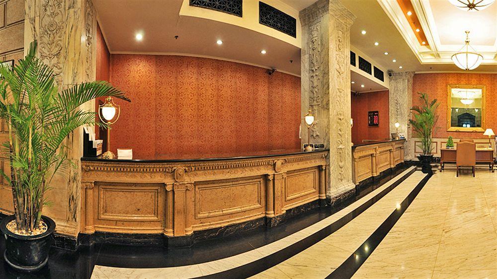 Jin Jiang Pacific Hotel Shanghái Exterior foto