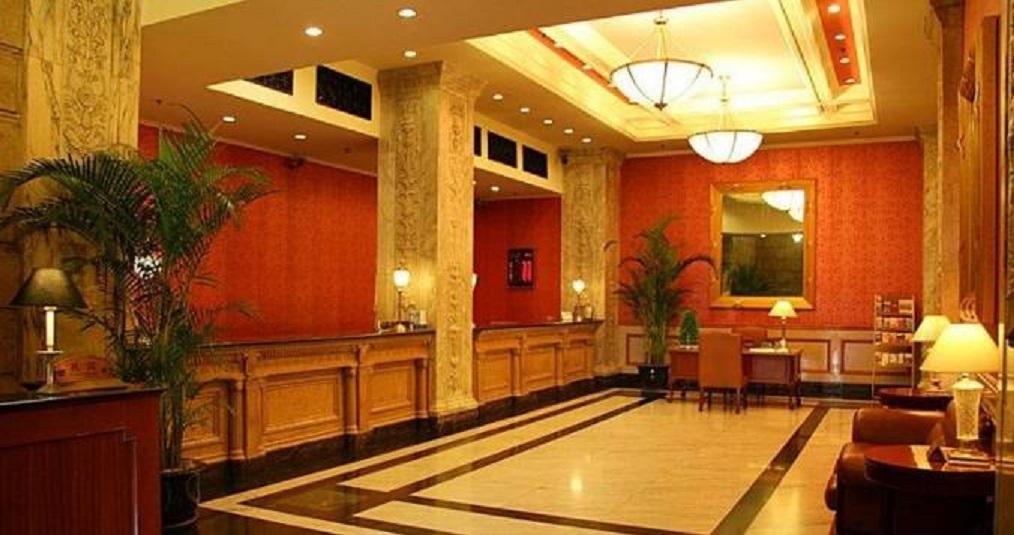 Jin Jiang Pacific Hotel Shanghái Exterior foto